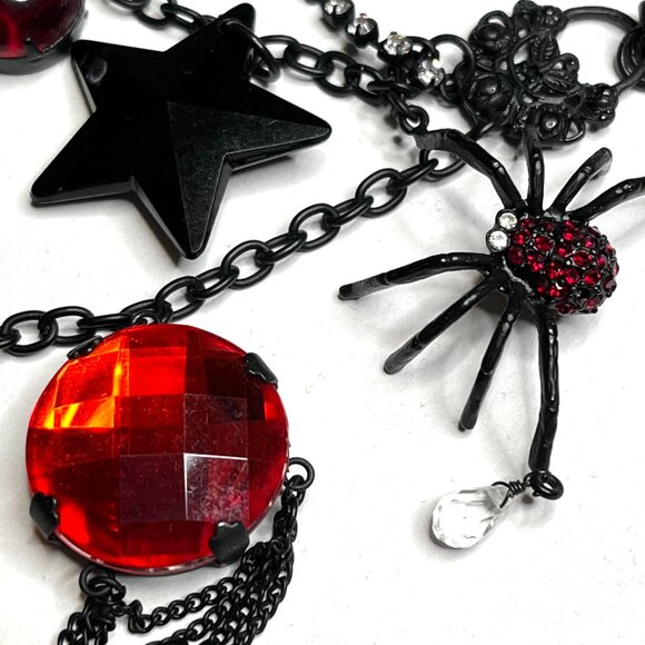 Vintage Betsey Johnson Spiderweb Necklace Set Charm Earrings Gothic Halloween - Picture 7 of 12